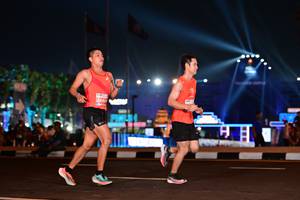 BIB: 1664
                            <button type="button" onclick="openModal(15058426)" class="btn btn-primary btn-sm float-right btn-popup" data-toggle="modal" data-target=".modal-high-quality">
                        <i class="fas fa-shopping-cart"></i> Add to Cart
                    </button>
                                            <button type="button" onclick="isThisMe(15058426, true)" class="btn btn-success btn-sm float-right btn-popup btn-isme hidden" data-toggle="tooltip" data-placement="bottom" title="นี่คือรูปของคุณใช่ไหม คลิกที่นี่เพื่อเอาเข้าอัลบั้ม">
                        <i class="fas fa-plus"></i> Add to album
                    </button>
                    <button type="button" onclick="isThisMe(15058426, false)" class="btn btn-warning btn-sm float-right btn-popup btn-isnotme hidden">
                        <i class="fas fa-ban"></i> Remove from album
                    </button>